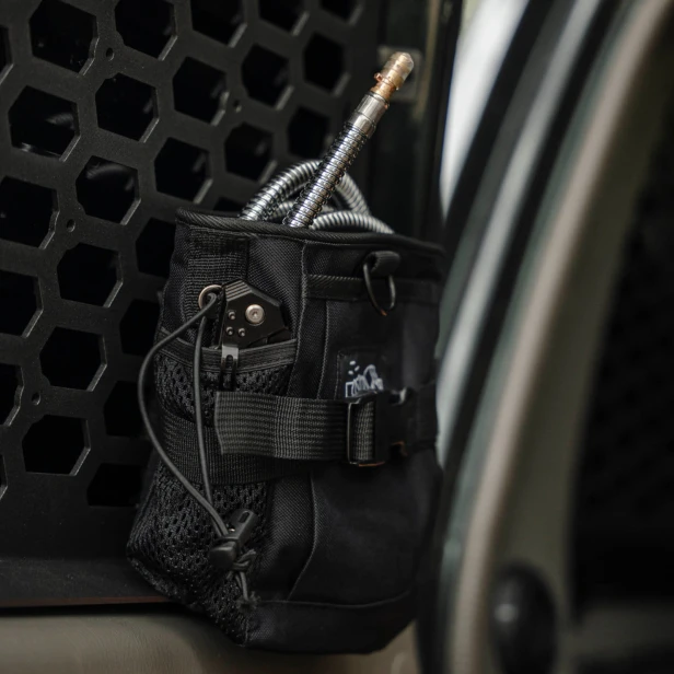 8a681bd21bd040b26415eac0302c0eaa