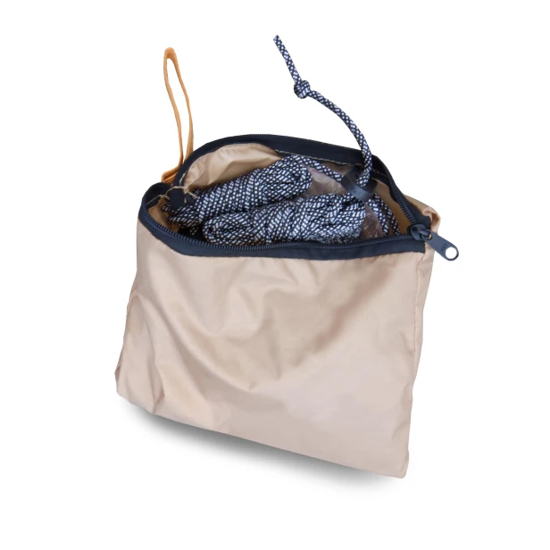 8e93df3af5c1a54e10260a33603f9aa1