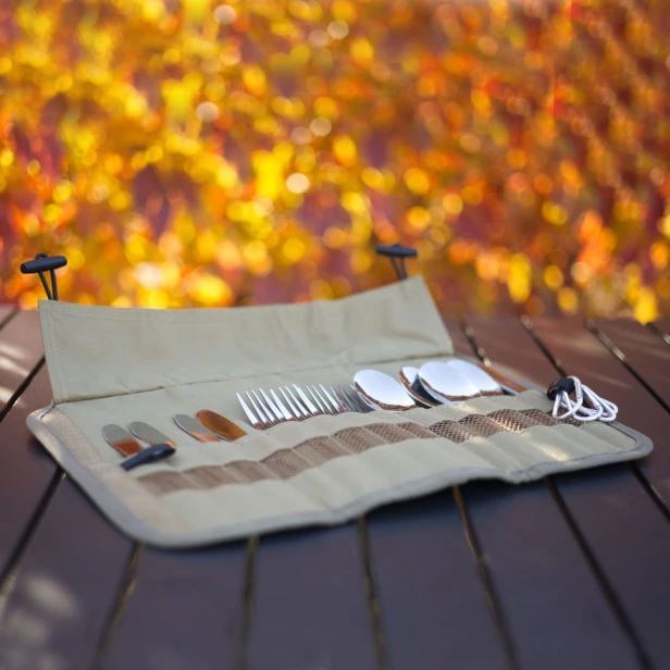 8994e1082481bf76fb29e8b8638bf053