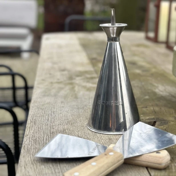 2cbdf9c22951f457753c7ad2cbdd299f