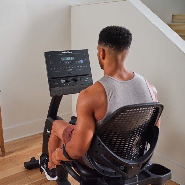 b8d3847460660061dfef3e31a2f7e8d8