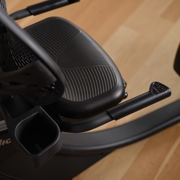 bd77dc7c7a5cd6e98e3a334fb96fa0c3