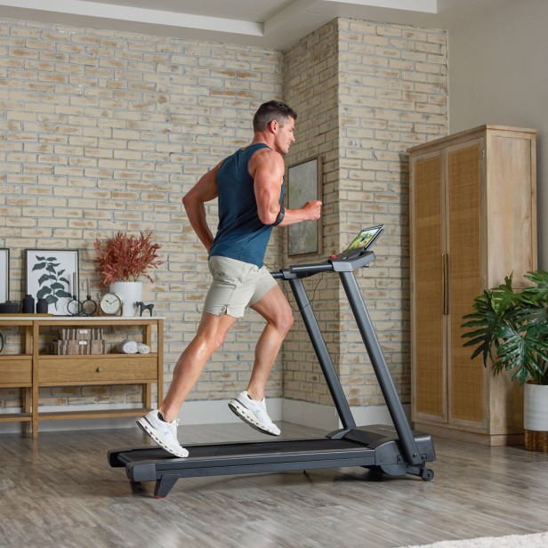 2ad36e0acbf7e13662166f482f99a260