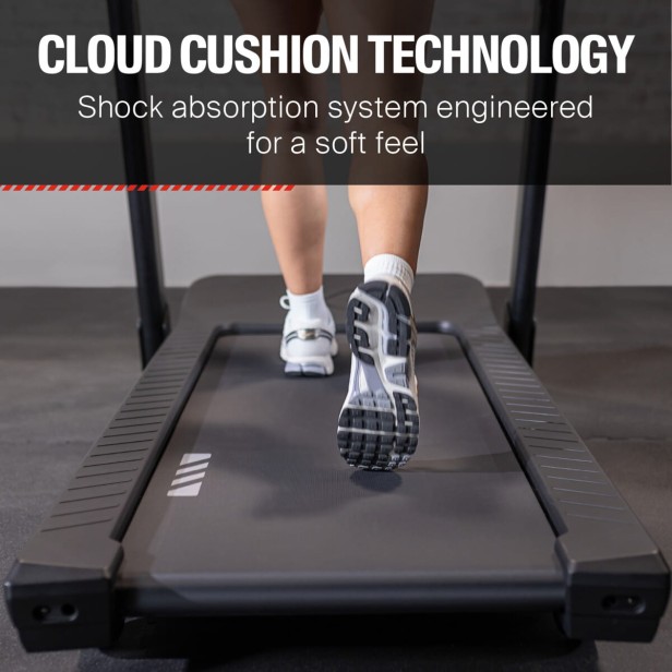 bieznia-treningowa-t4s-tft-z-wyswietlaczem-dotykowym-10-inspire-fitness-by-centr (4).jpeg