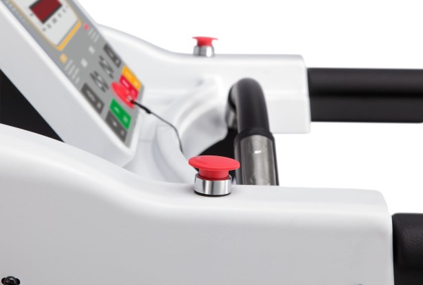 bieznia-rehabilitacyjna-z-poreczami-gt8800rf-led-body-charger (3).jpeg