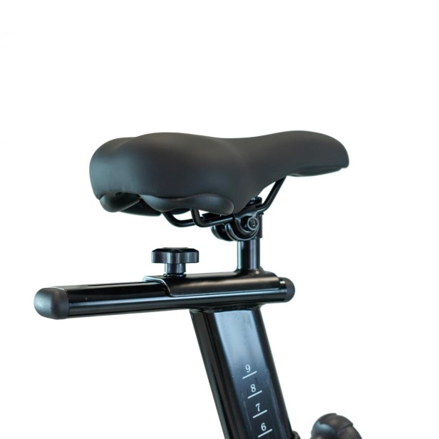 rower-spiningowy-xcalibur-magnetic-h9340-smart-bike-bh-fitness (13).jpg